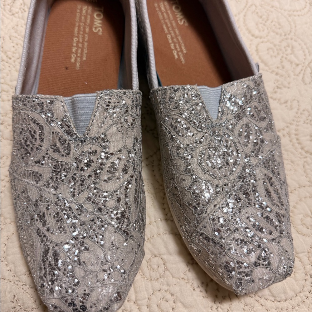 TOMS new Elegant Silver Women's 9 Shoes